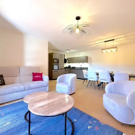 Appartement Incroyable T3 Neuf Avec Garage - Proche De ! *