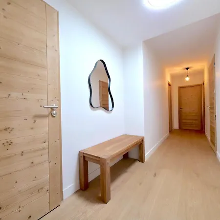 Apartman Incroyable T3 Neuf Avec Garage - Proche De ! Huez