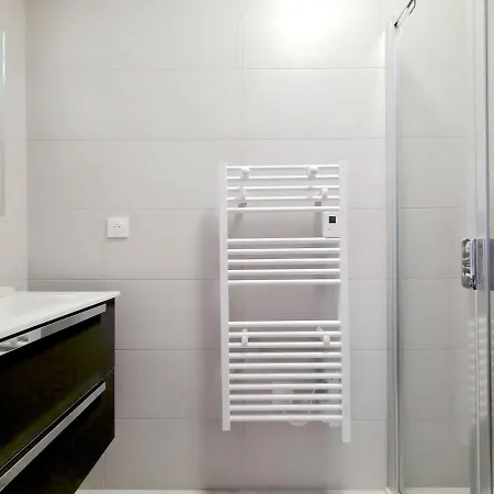 Appartement Incroyable T3 Neuf Avec Garage - Proche De !